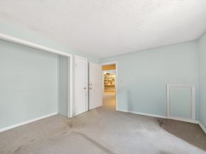 15 Lawrence Rd 22, Rowley MA 01969