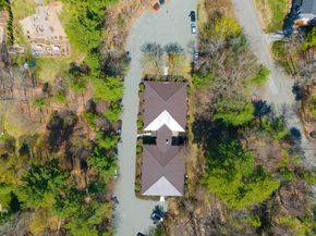 15 Lawrence Rd 22, Rowley MA 01969