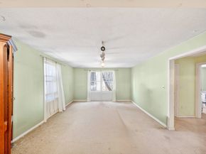 15 Lawrence Rd 22, Rowley MA 01969