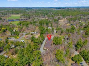 15 Lawrence Rd 22, Rowley MA 01969
