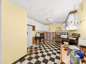 15 Lawrence Rd 22, Rowley MA 01969