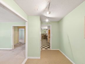 15 Lawrence Rd 22, Rowley MA 01969