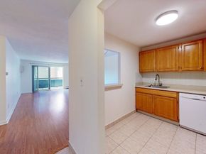 32 Whites Ave D22, Watertown MA 02472