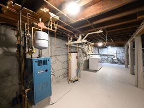 15-17 Grafton St, Quincy MA 02169