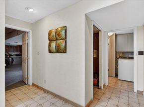 25 Gloversbrook Rd, Randolph MA 02368