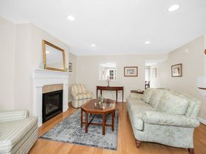 15 Buckingham Rd 15, Tewksbury MA 01876