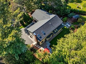 43 Prentiss Ln, Belmont MA 02478