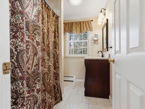 2 Tiger Row, Georgetown MA 01833