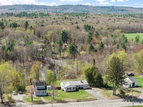 319 Chase Road, Lunenburg MA 01462