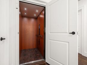 805 Heath St 2, Brookline MA 02467