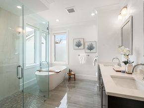 805 Heath St 2, Brookline MA 02467