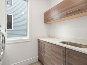 805 Heath St 2, Brookline MA 02467
