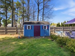 10 Cedarcrest Rd, Canton MA 02021