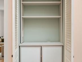 37 Bay State Rd 6, Boston MA 02215
