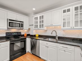 37 Bay State Rd 6, Boston MA 02215