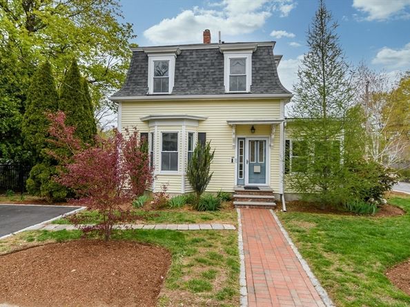 89 Pond St, Natick MA 01760