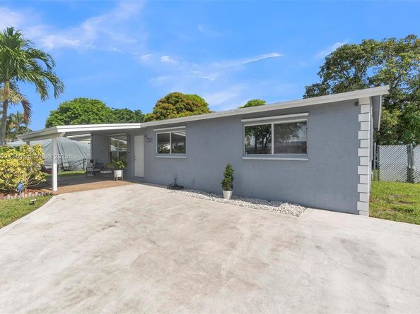 2771 NW 25th St, Fort Lauderdale FL 33311