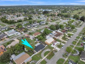 3738 NW 207th Dr, Miami Gardens FL 33055