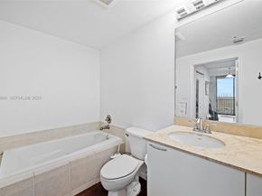 140 S Dixie Hwy 501, Hollywood FL 33020