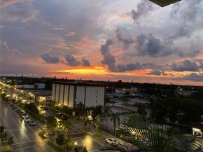 140 S Dixie Hwy 501, Hollywood FL 33020