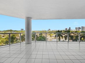 3598 Yacht Club Dr 602, Aventura FL 33180