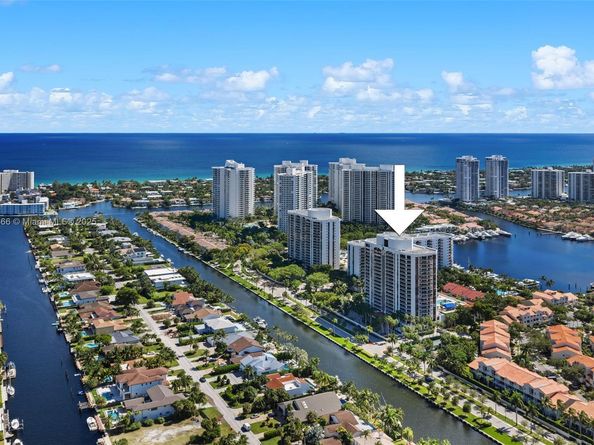 3598 Yacht Club Dr 602, Aventura FL 33180