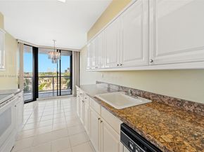 3598 Yacht Club Dr 602, Aventura FL 33180