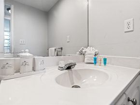 3801 S Ocean 2Z, Hollywood FL 33019