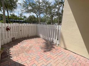 10710 NW 66th St 111, Doral FL 33178