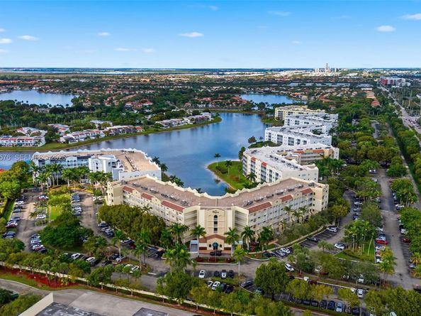10710 NW 66th St 111, Doral FL 33178