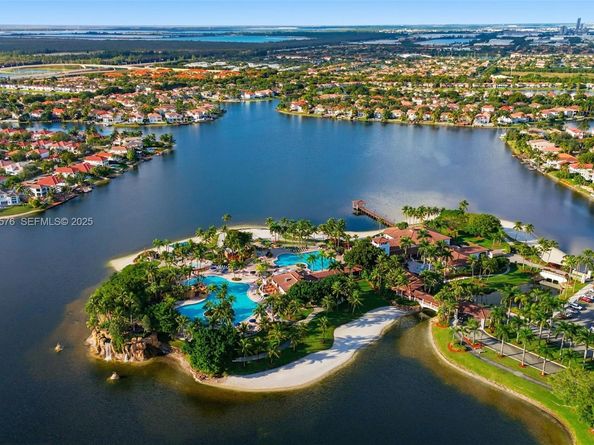 10710 NW 66th St 111, Doral FL 33178