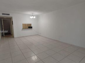 2935 NE 163rd St 4Q, North Miami Beach FL 33160