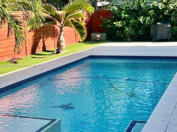 11561 SW 121st Ave, Miami FL 33186