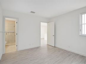 797 Chimney Rock Rd, Weston FL 33327