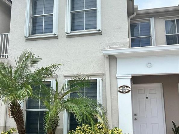 Undisclosed Address #A11855032, Miami FL 33172