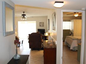 5620 SW 3rd Pl 114, Margate FL 33068