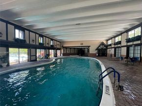 3720 Inverrary Dr 1N, Lauderhill FL 33319