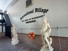 3720 Inverrary Dr 1N, Lauderhill FL 33319