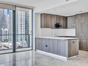 68 SE 6th St 712, Miami FL 33131