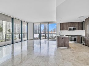 68 SE 6th St 712, Miami FL 33131