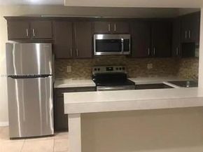 5512 Courtyard Dr 5512, Pompano Beach FL 33063