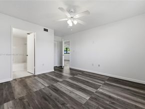 9877 Nob Hill Ct 9877, Sunrise FL 33351