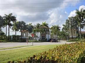 13016 SW 142nd Ter, Miami FL 33186