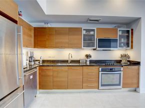 3470 E Coast Ave H0604, Miami FL 33137