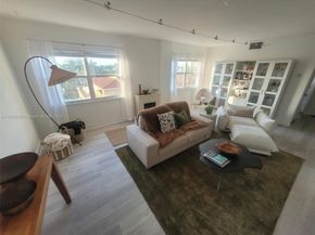 2555 NE 11th St 509, Fort Lauderdale FL 33304