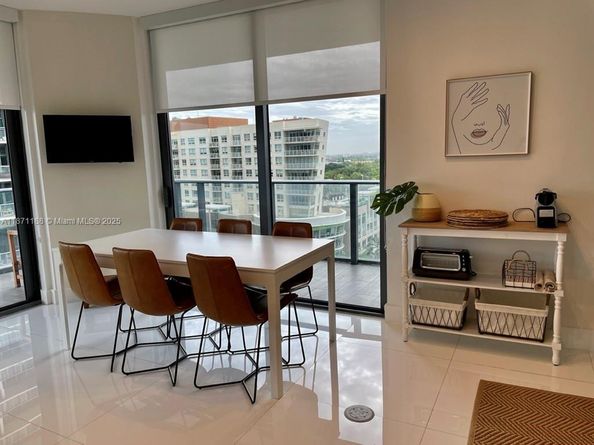 121 NE 34 St 901, Miami FL 33137