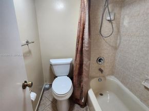 16501 Blatt Blvd 204, Weston FL 33326