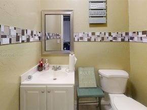 705 NW 8th Ave, Florida City FL 33034