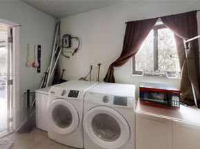 705 NW 8th Ave, Florida City FL 33034