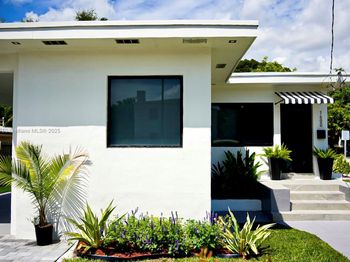 1600 SW 17th Ave